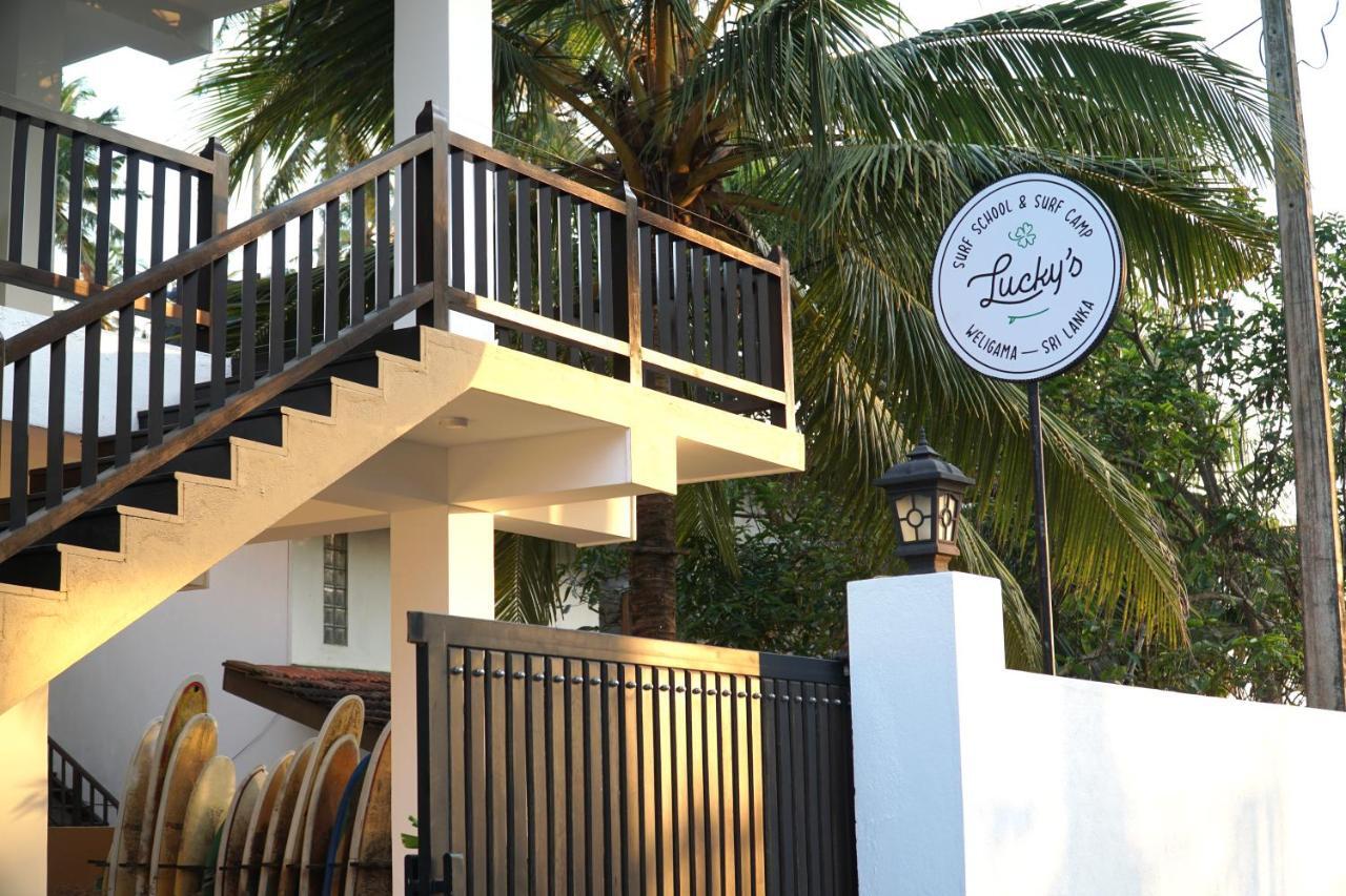 مبيت وإفطار فيليغاما Lucky'S Surf Camp المظهر الخارجي الصورة